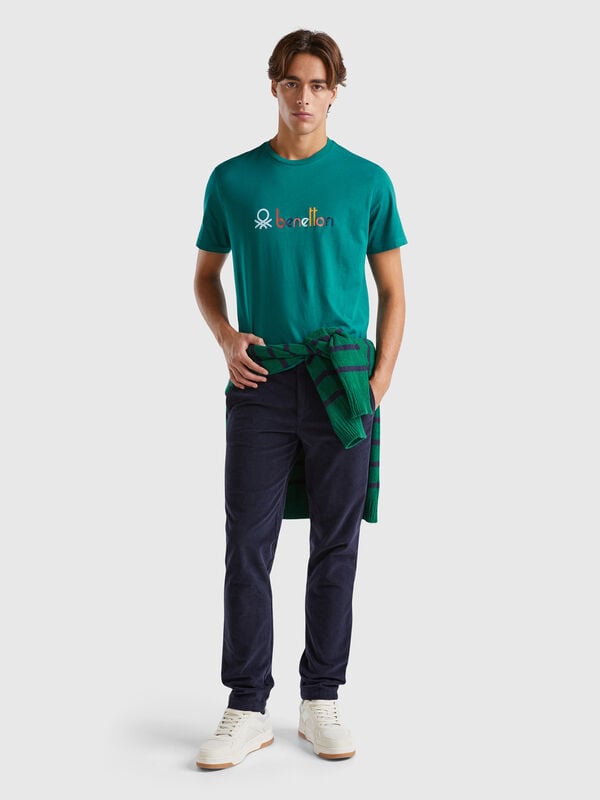 Pantalón slim fit de pana elástica Hombre