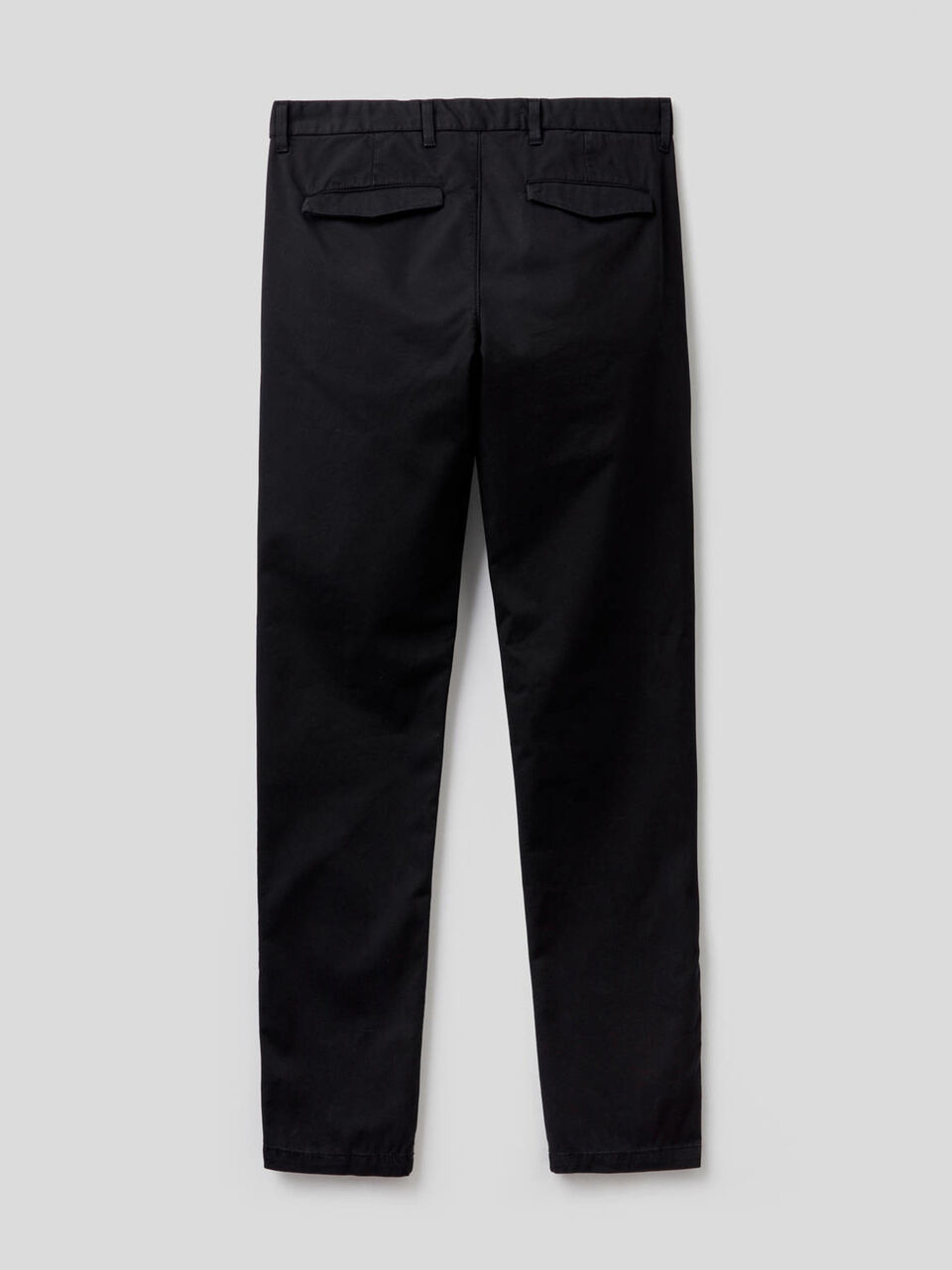 Pantalones chinos ceñidos de algodón image number 2