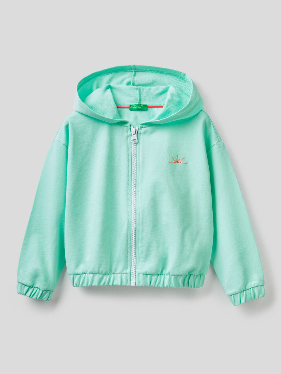 Sudadera ligera con cremallera y capucha image number null