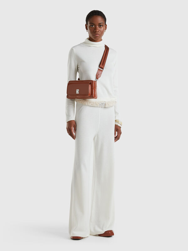 Pantalón amplio blanco crema en mezcla de lana y cachemir Pantalón amplio blanco crema en mezcla de lana y cachemir Mujer