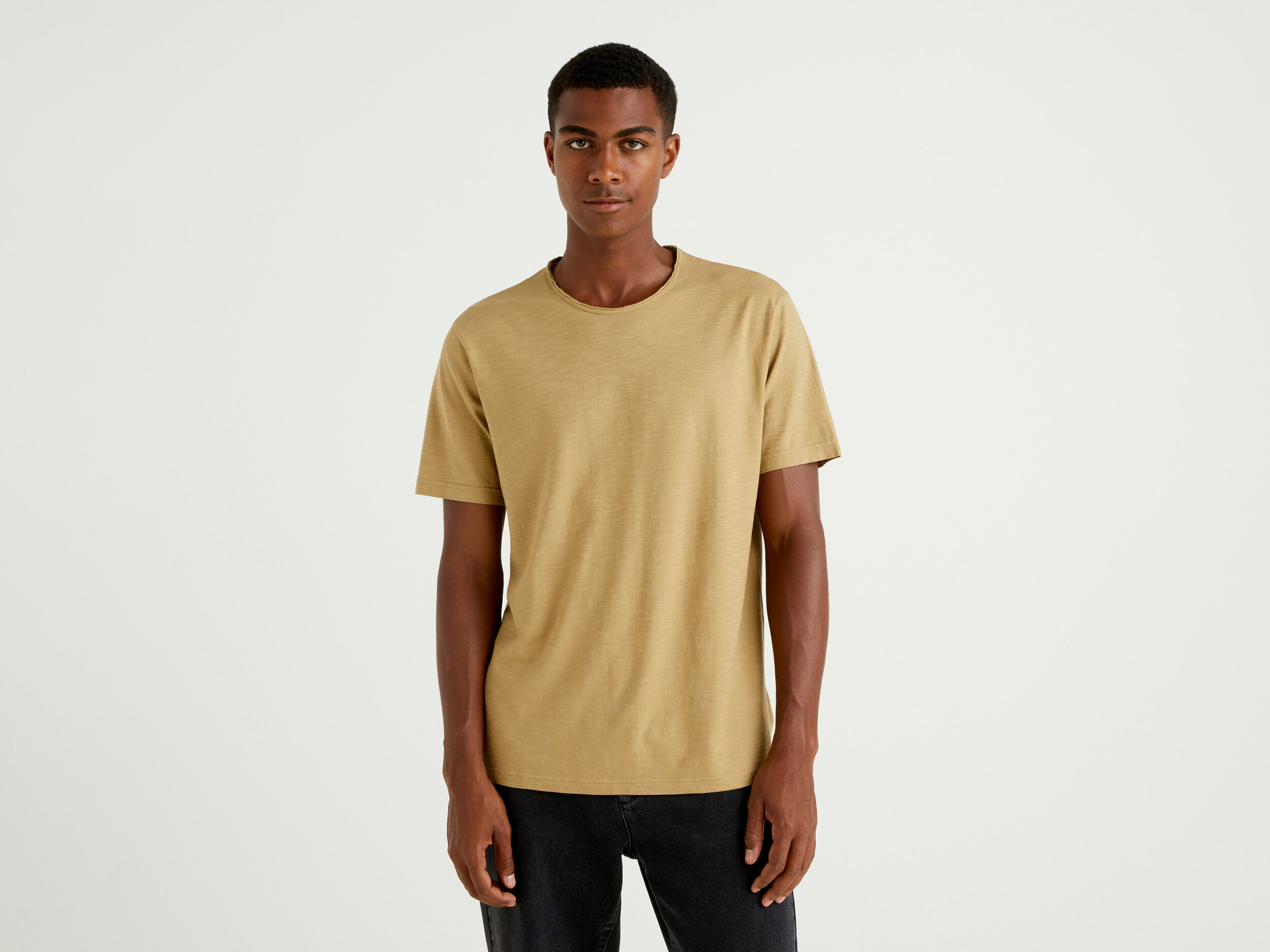 Camiseta beis store