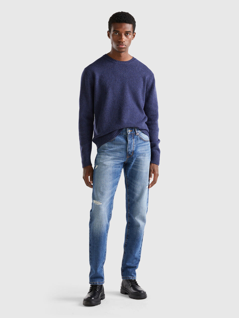 Combinar pantalon vaquero hombre best sale