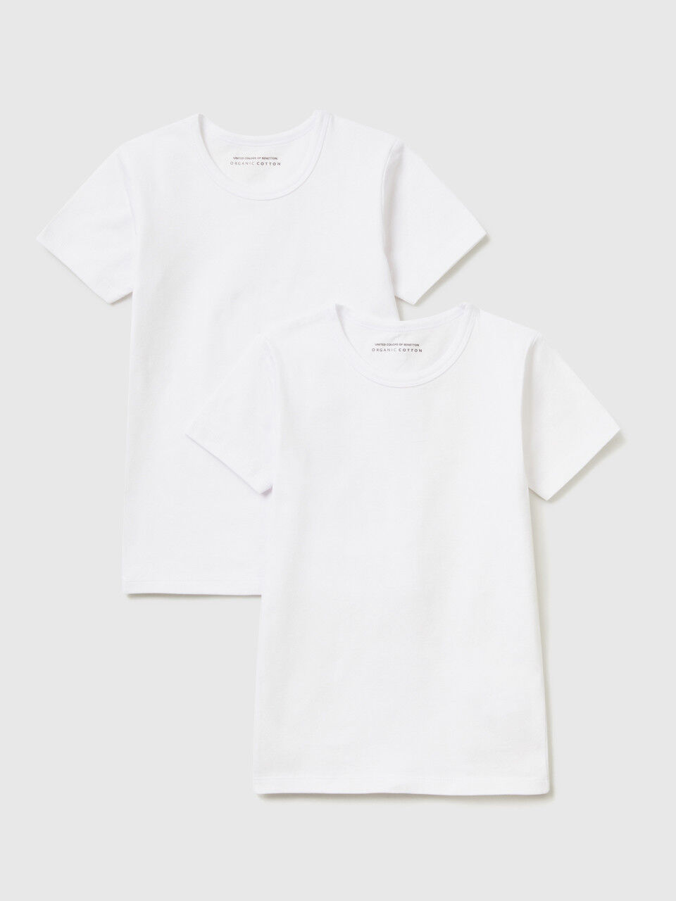 Dos camisetas blancas de algodón orgánico elástico