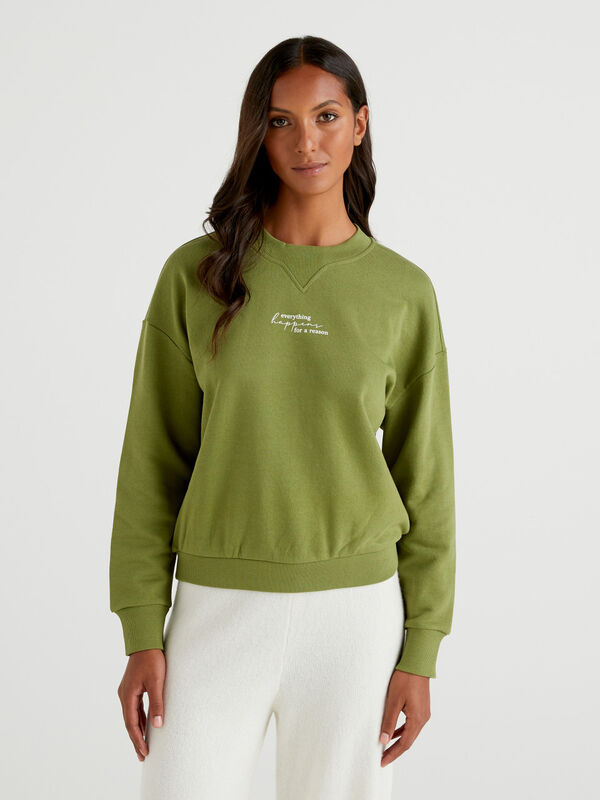 Sudaderas verdes sin capucha para mujer - colección 2024