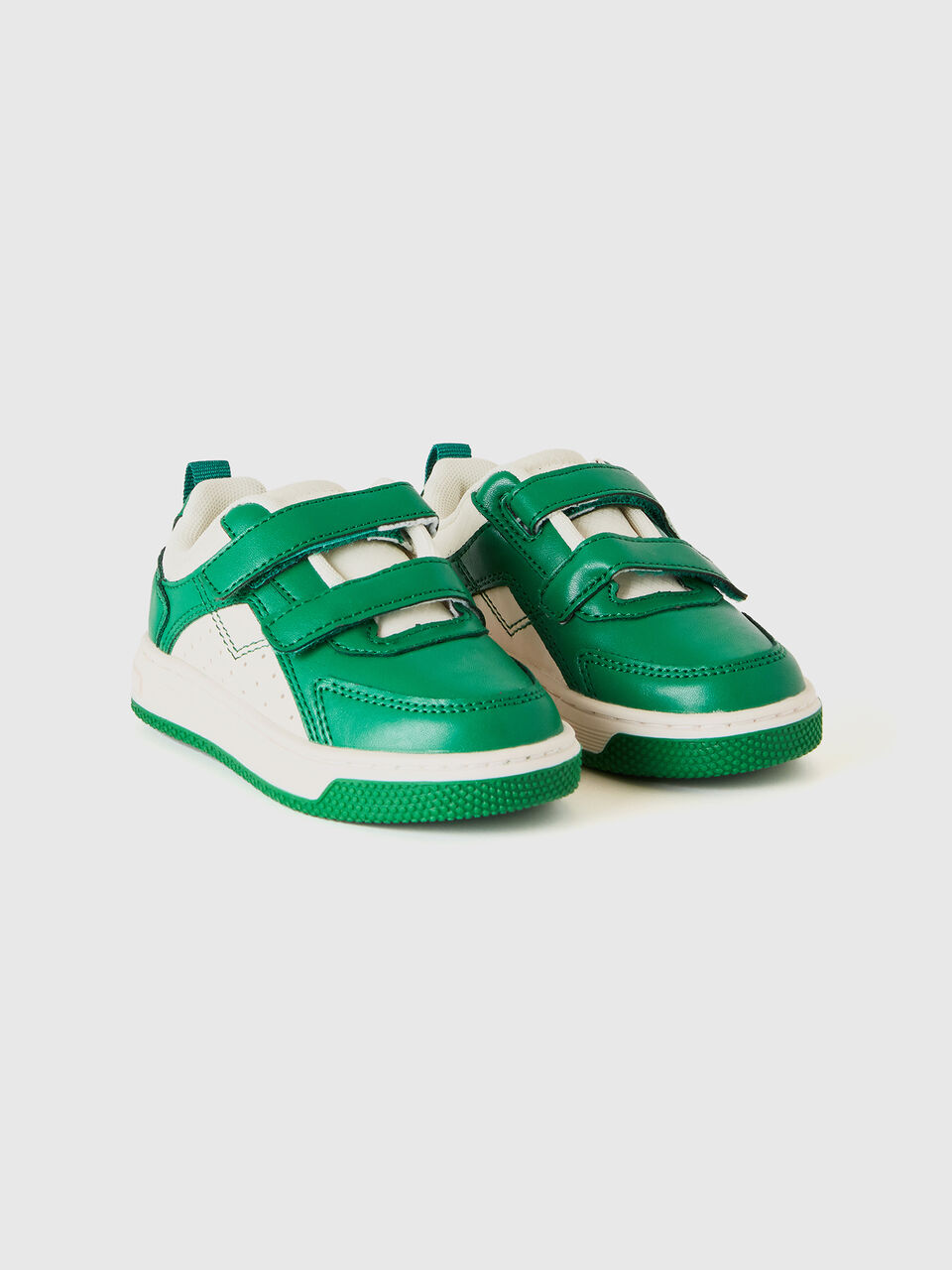 SHOES Niño image number null