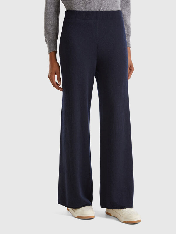 Pantalón amplio azul oscuro en mezcla de lana y cachemir Pantalón amplio azul oscuro en mezcla de lana y cachemir Mujer