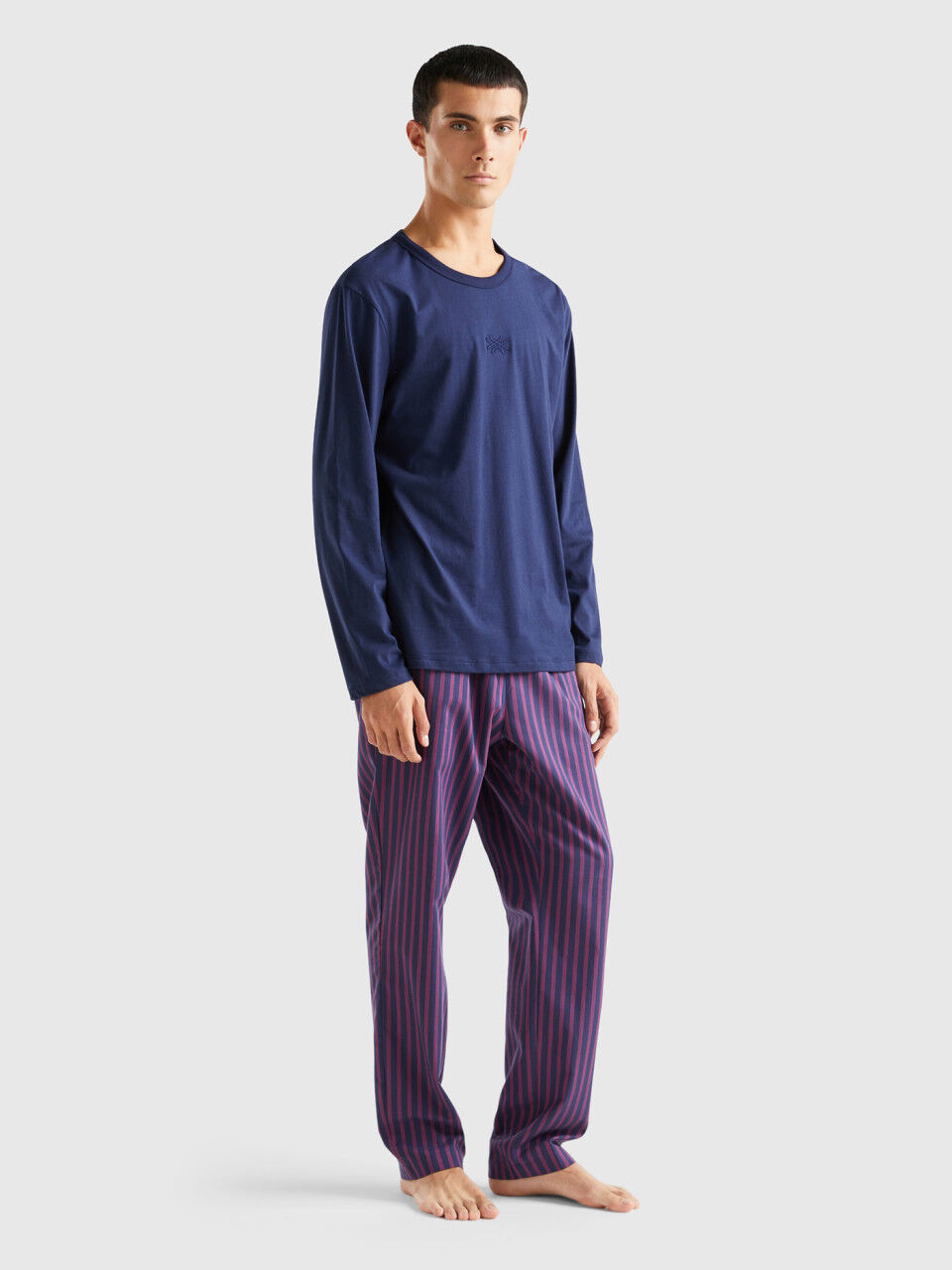 Pijamas modernas para hombre online