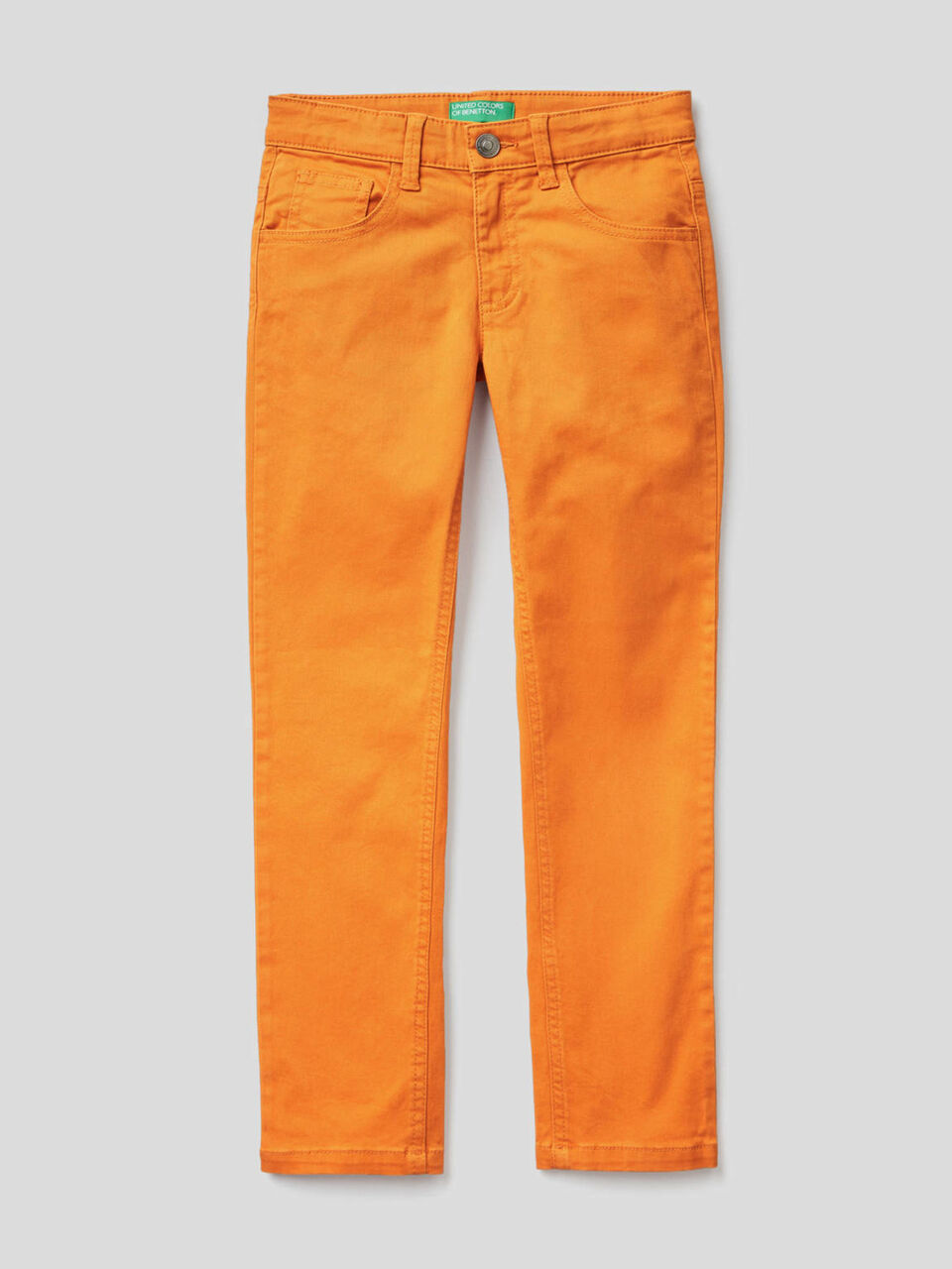 Pantalón ceñido con cinco bolsillos image number 1