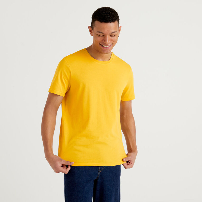 Camiseta amarilla