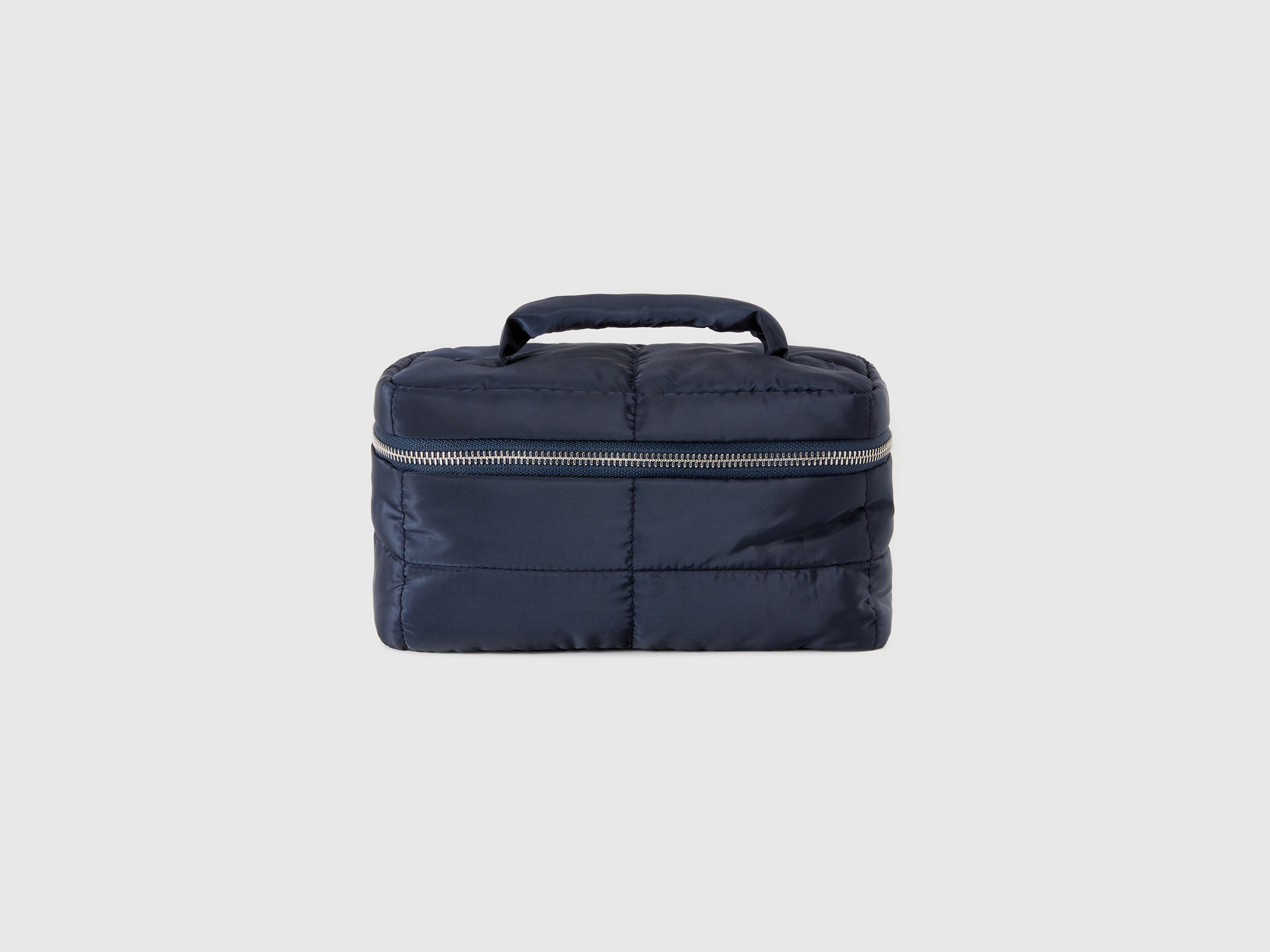Benetton neceser clearance