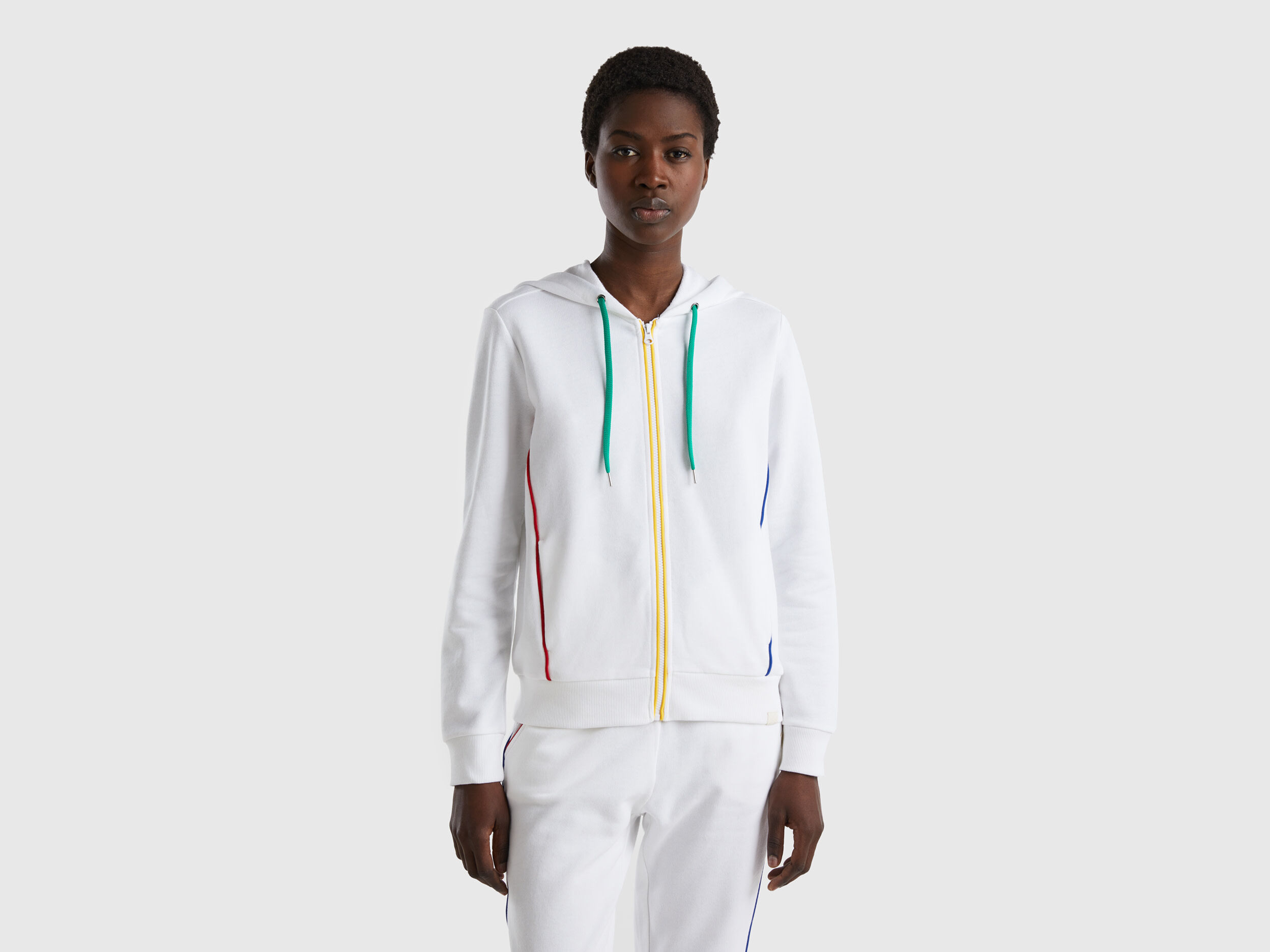 Sudadera de 100 algodon con cremallera y capucha Blanco Benetton