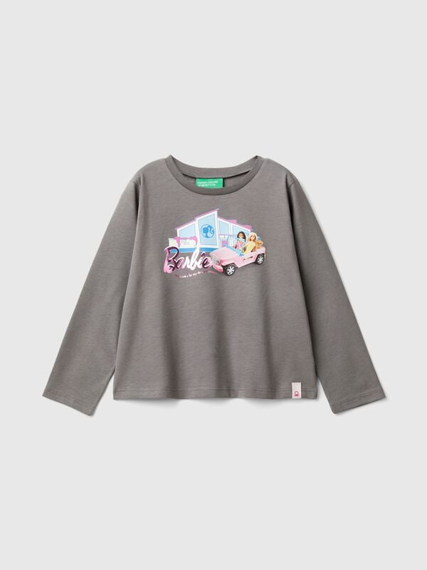 Camiseta gris con estampado laminado de Barbie Niña