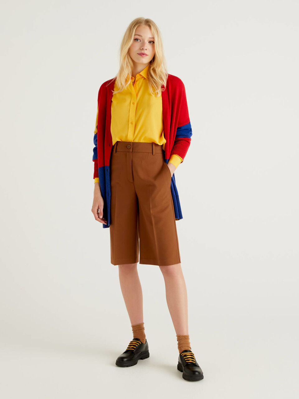 Shorts Mujer y Bermudas Nueva Colección 2021 | Benetton