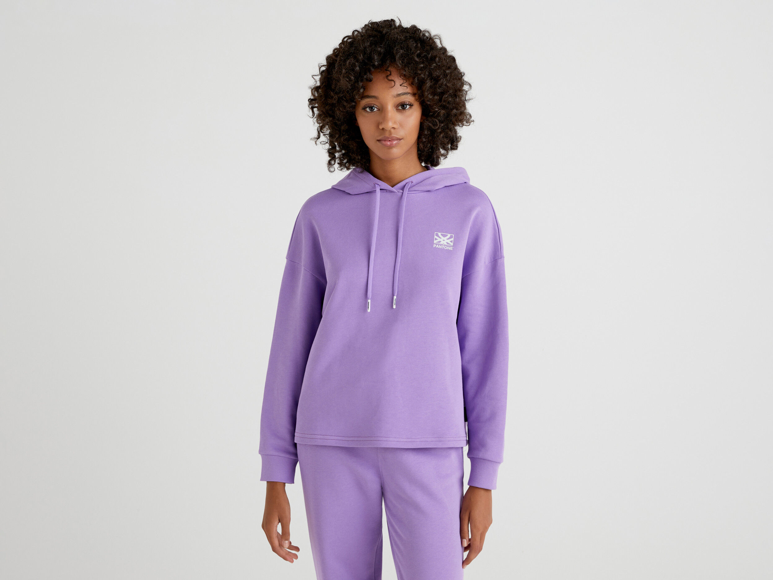 Sudadera lila BenettonxPantone con capucha Lila Benetton