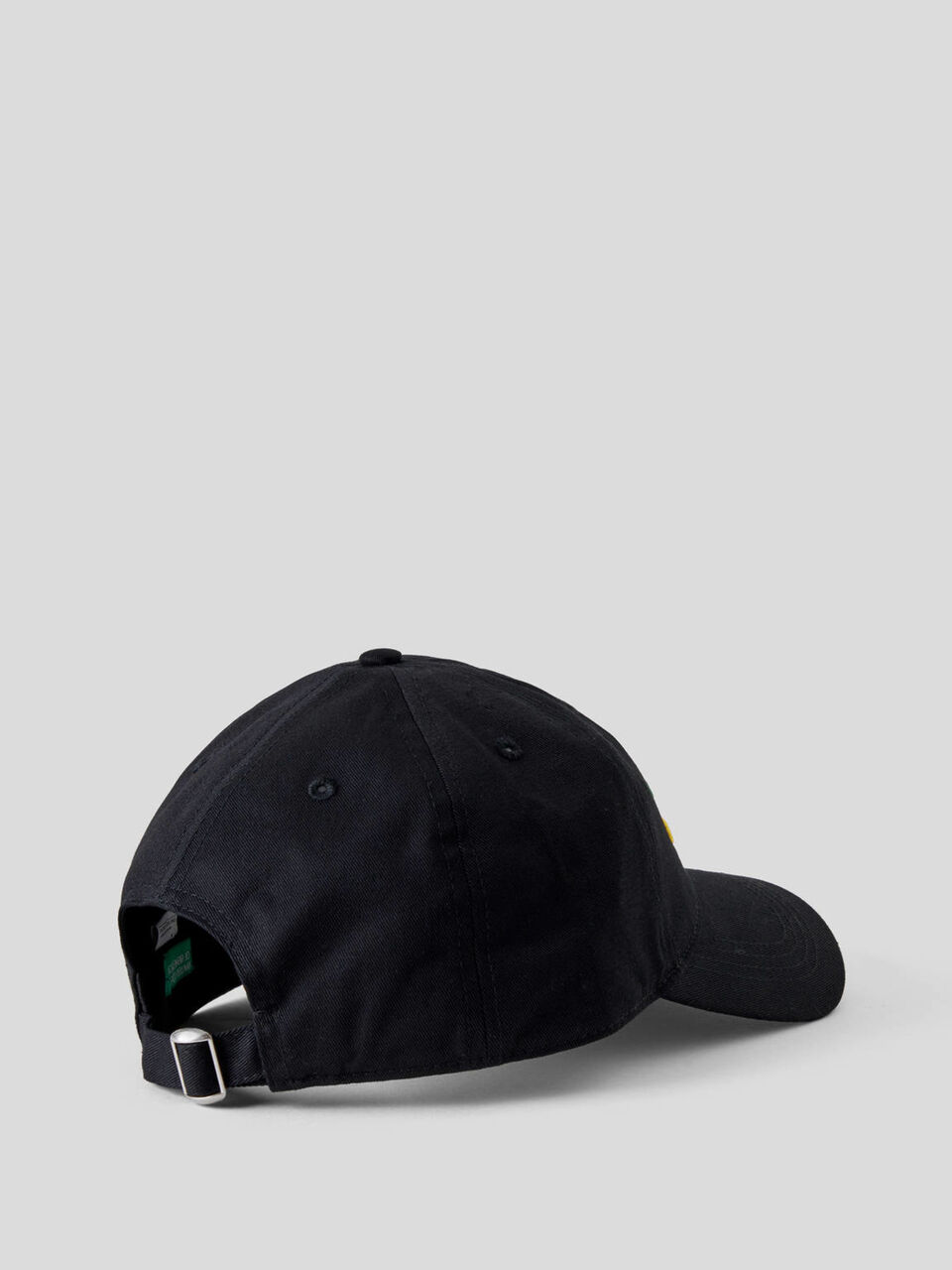 Gorra de béisbol con logotipo bordado image number 2
