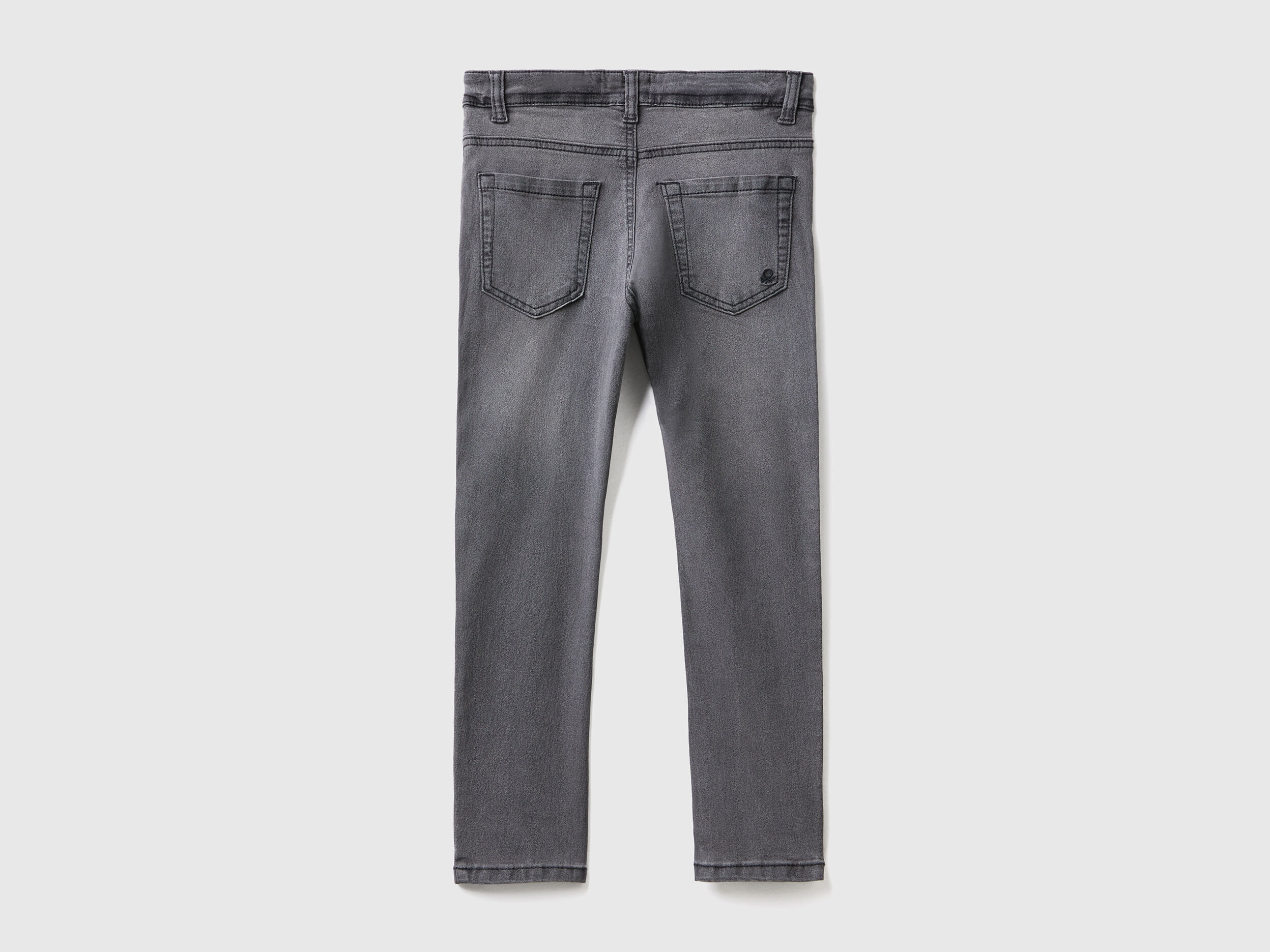 Vaqueros pitillo con cinco bolsillos Negro Benetton