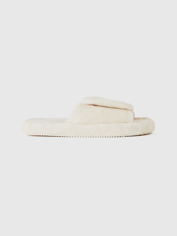 Zapatillas de pelo sintético Mujer
