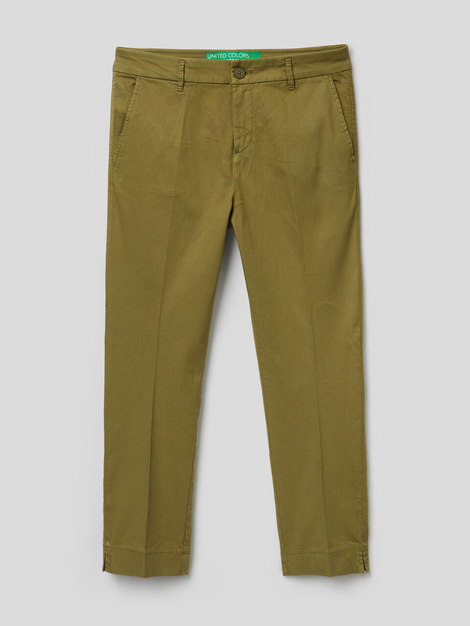 Pantalones chinos cropped de algodón elástico image number 1