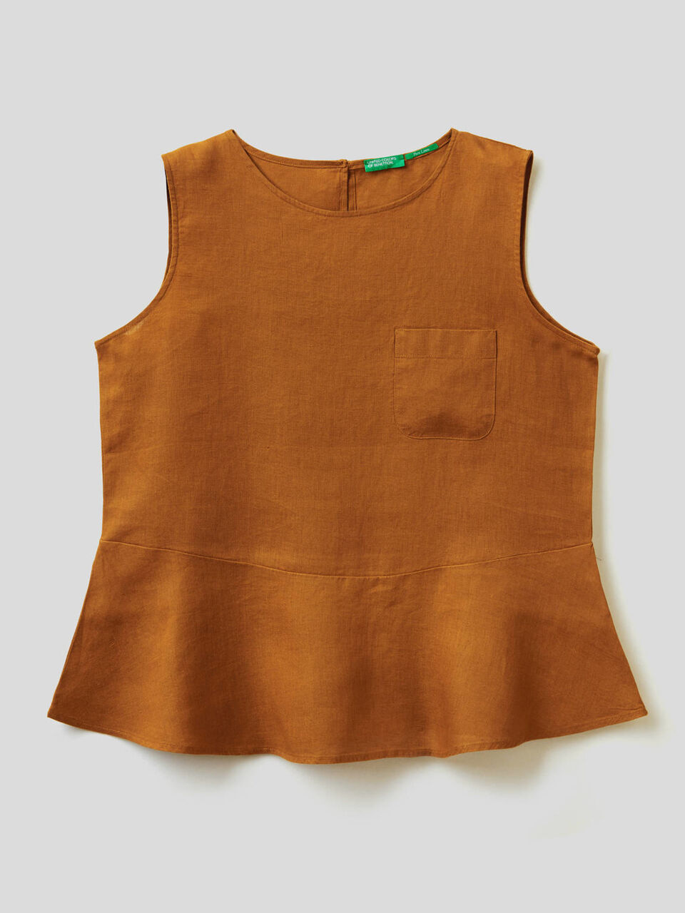 Blusa de puro lino sin mangas image number 1