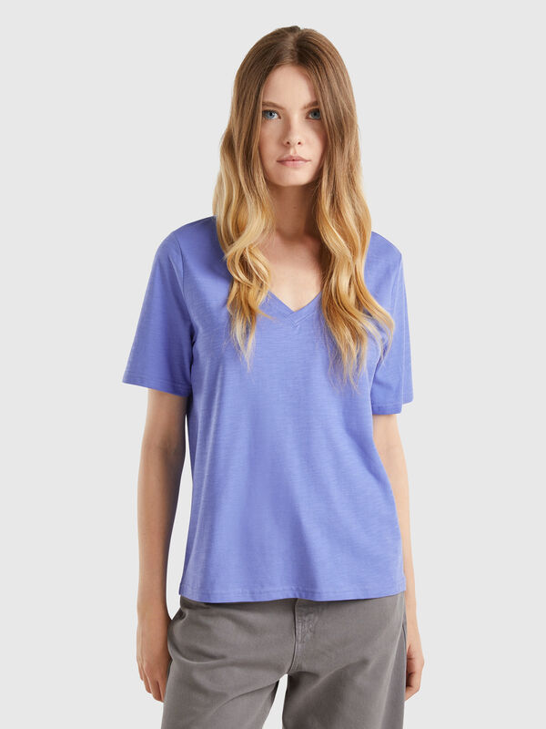 Camiseta de algodón flameado con escote de pico Mujer