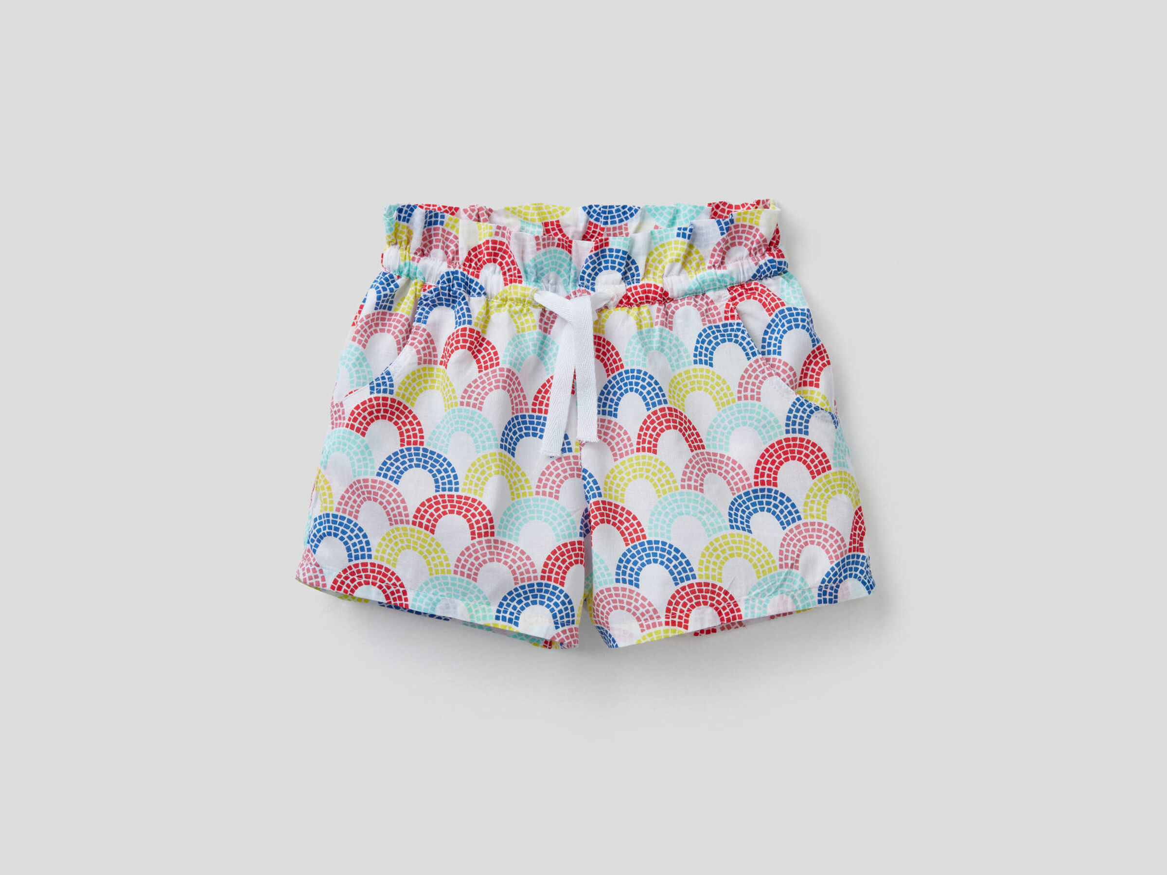 Pantalón corto estampado de 100% algodón image number null