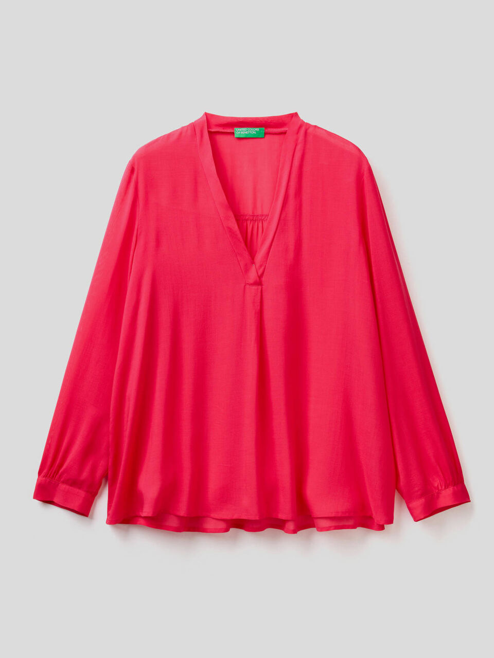 Blusa ligera de viscosa mixta image number 1
