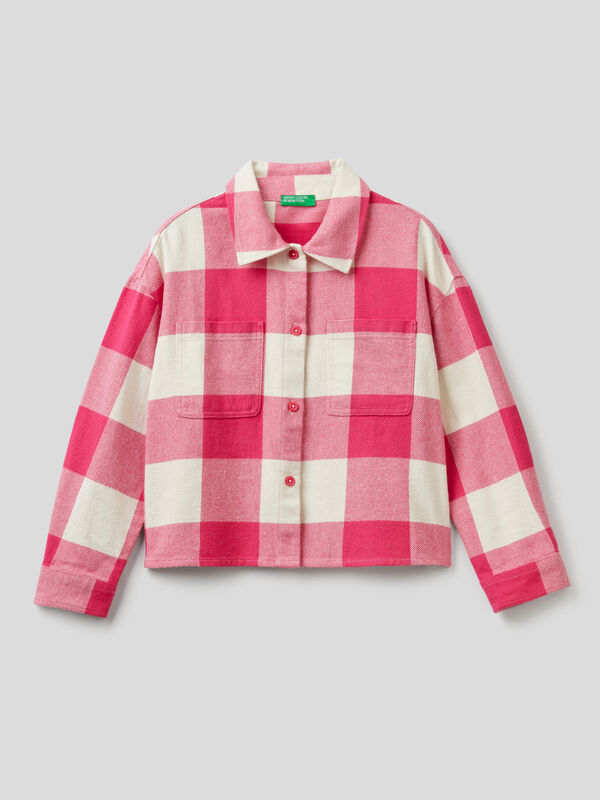 Conjunto para niña. Camiseta blanca y braguita de rayas rosa