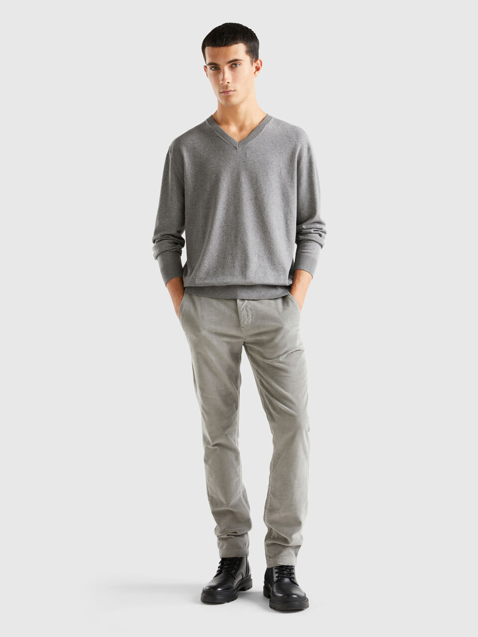 V NECK SWEATER L/S Hombre image number null