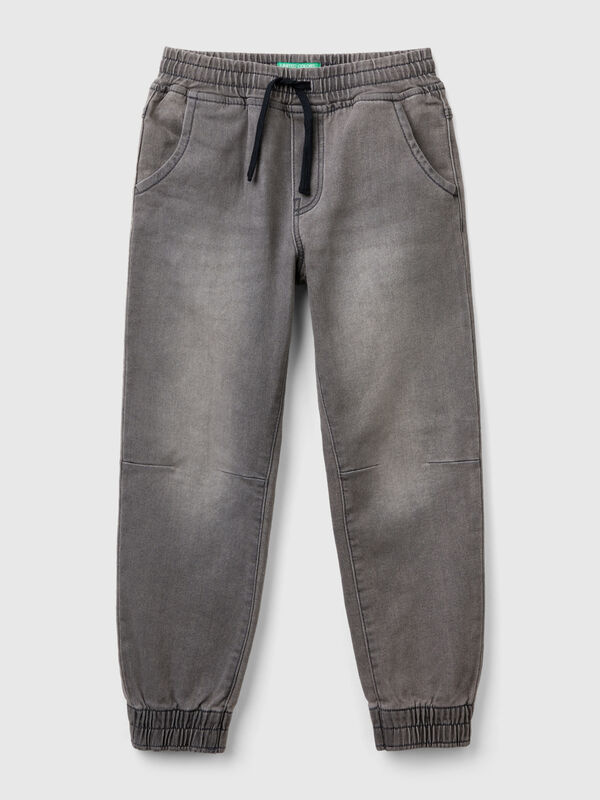 Joggers en denim  Niño