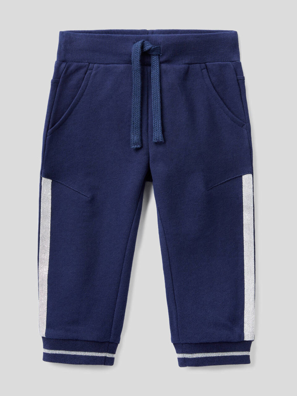 Pantalón de felpa con detalles de lúrex image number 1