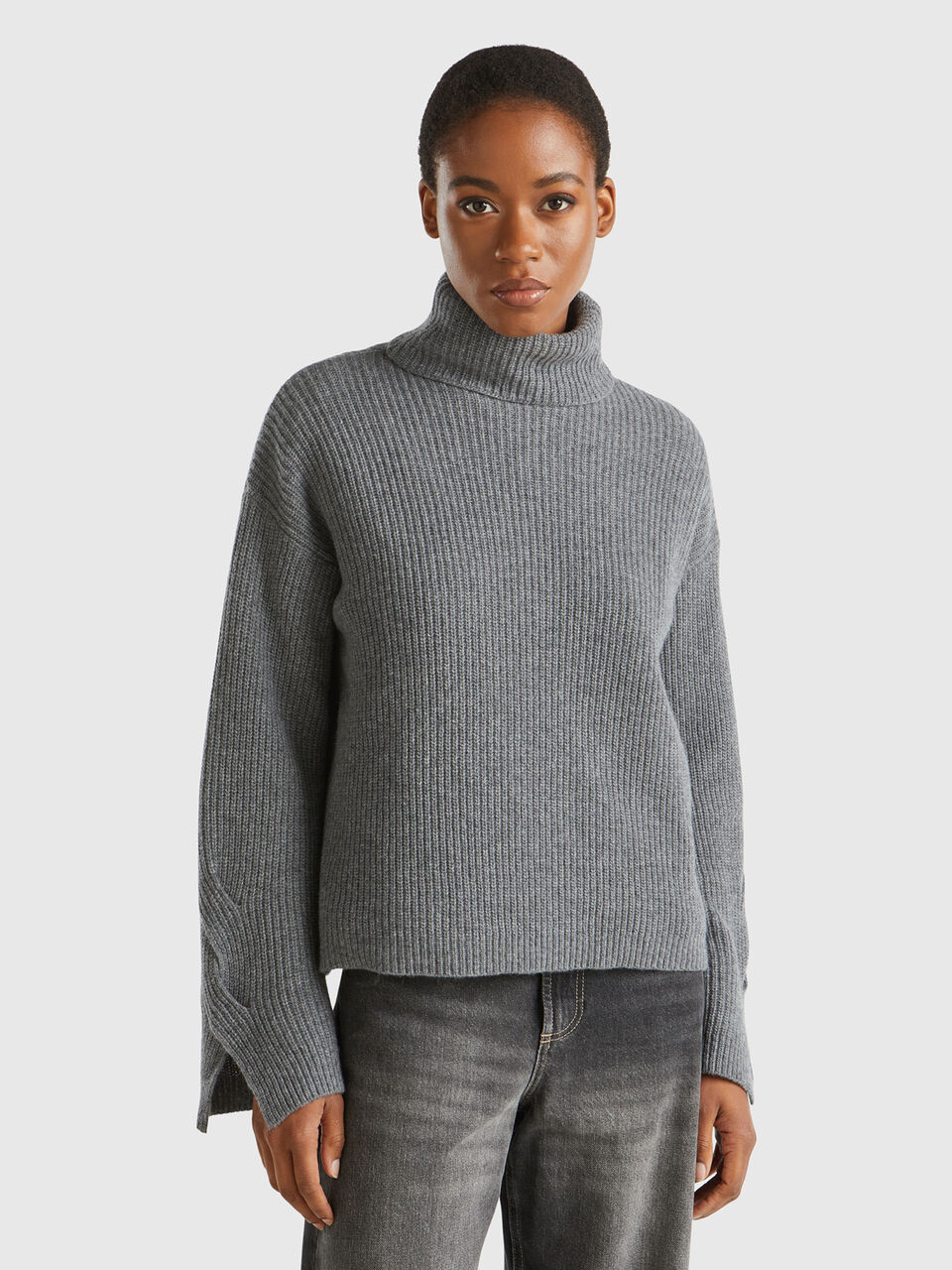 TURTLE NECK SWEATER Mujer image number null