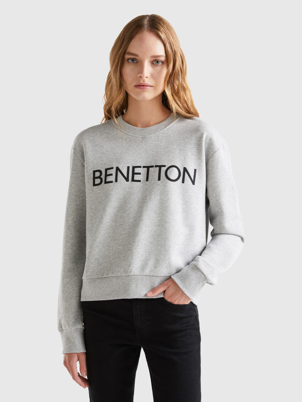 Sudaderas Mujer sin Capucha Coleccion 2024 Benetton