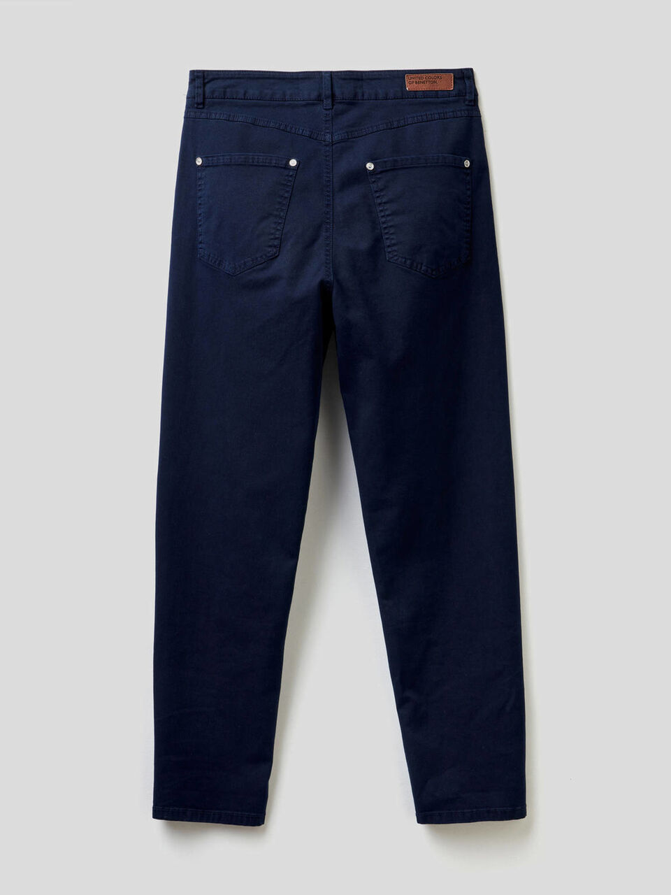 Pantalón boyfriend de algodón elástico image number 2