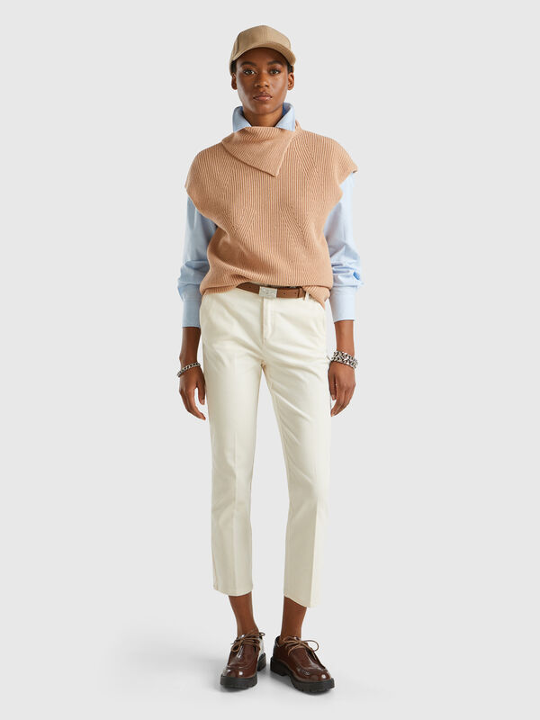 Pantalones chinos de pana elástica Mujer