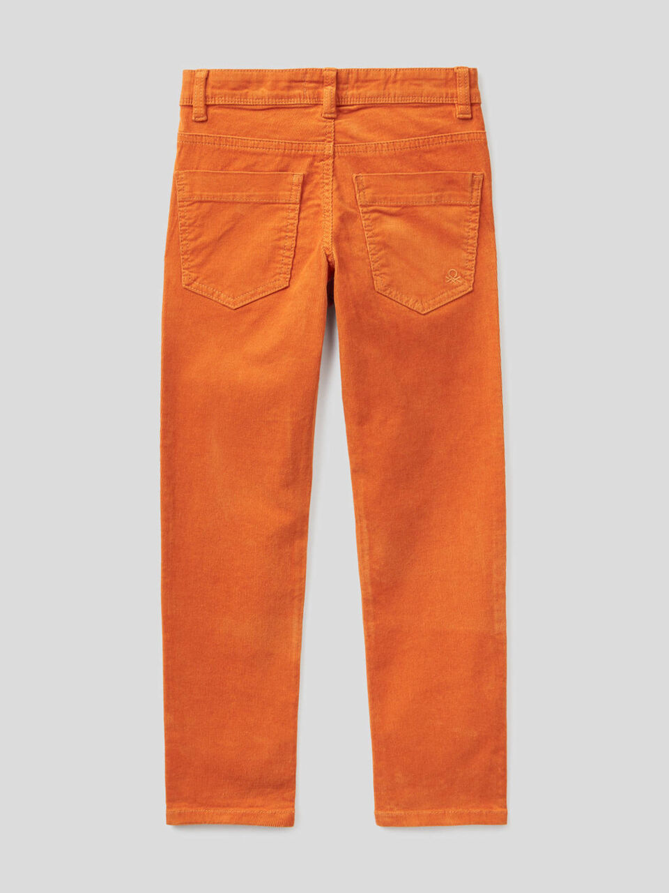 Pantalón slim fit de pana elástica image number 2
