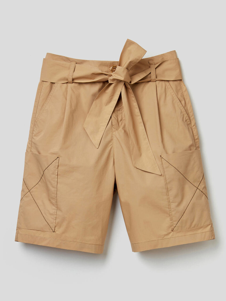 Bermudas cargo de 100% algodón image number 1