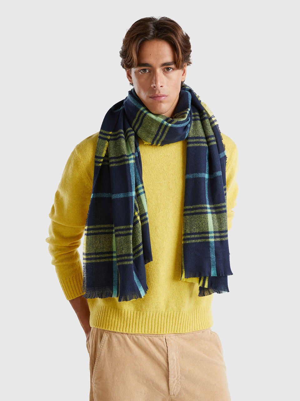 SCARF Hombre image number null