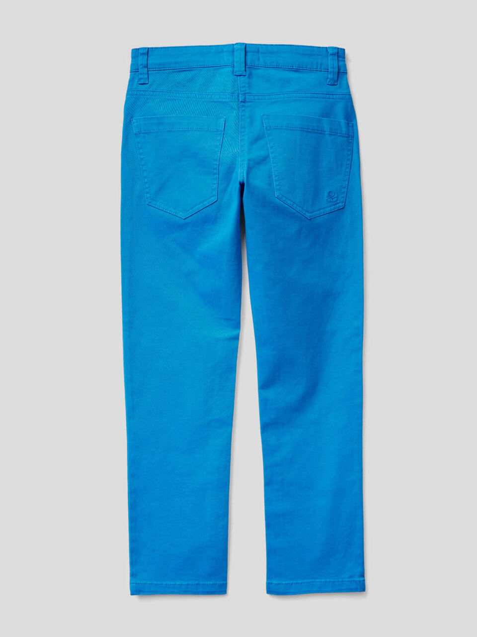 Pantalón ceñido con cinco bolsillos image number 2