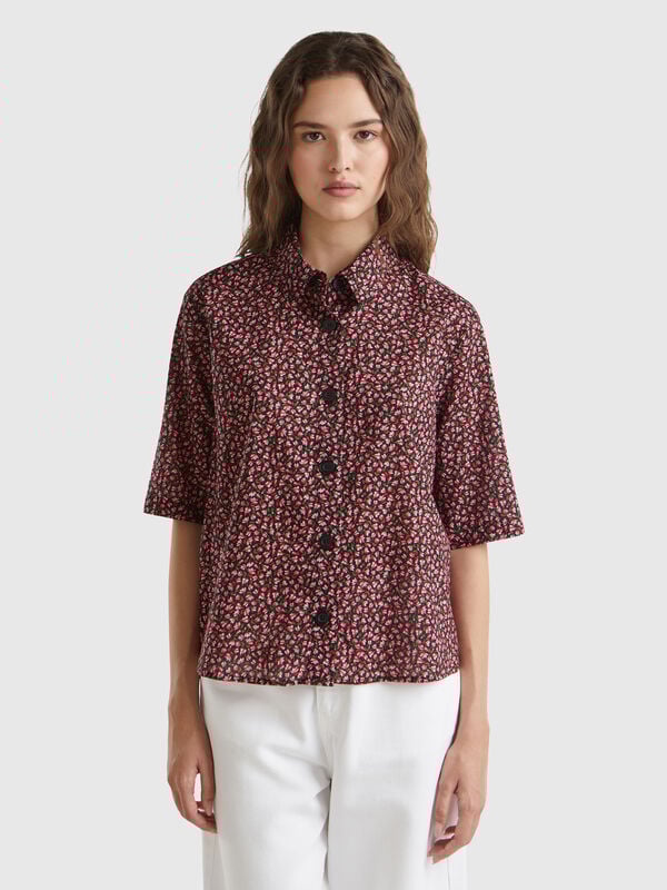 Camisa estampada de manga corta Mujer